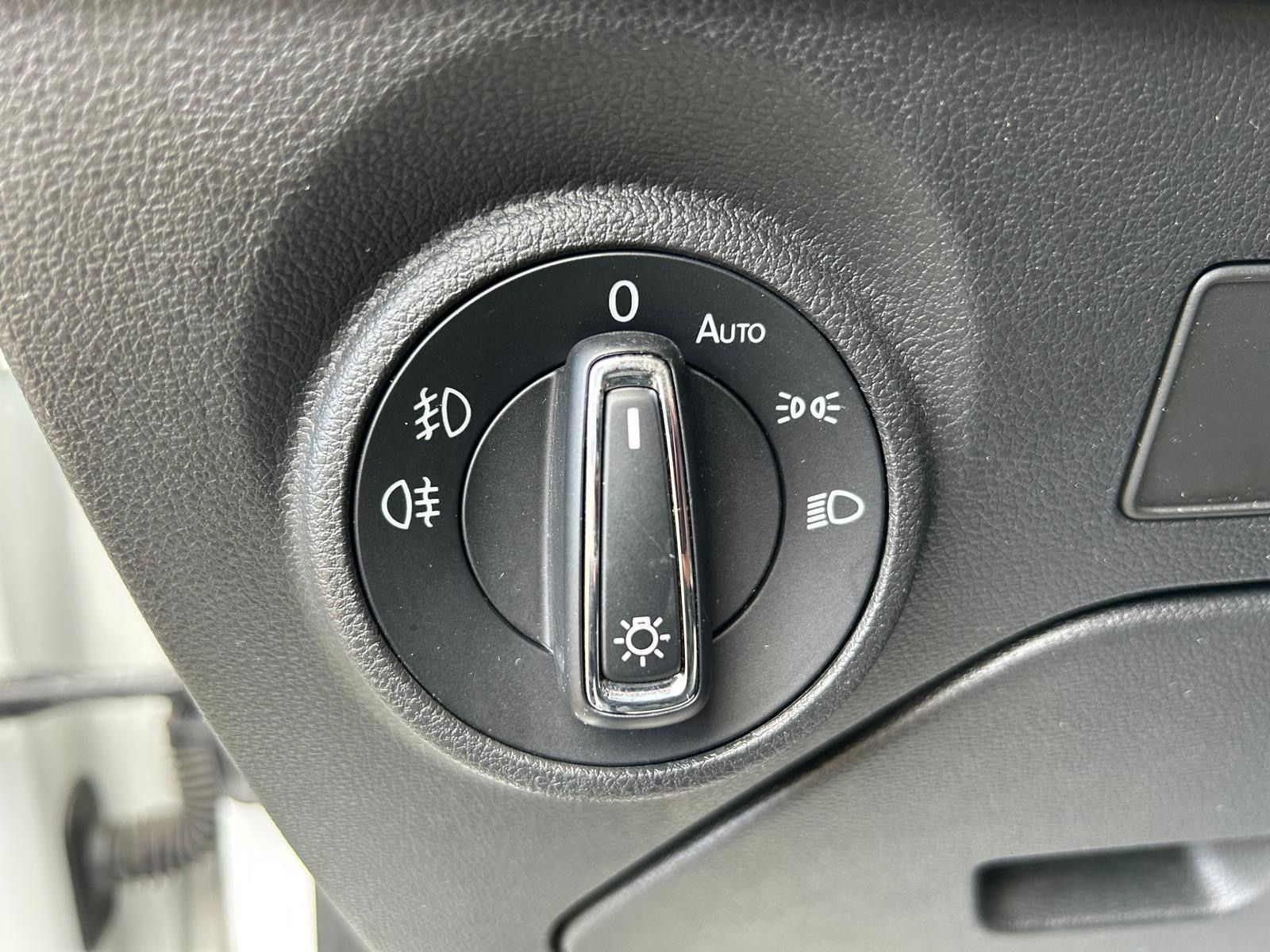 Fahrzeugabbildung SEAT Leon ST Style°DSG°Navi°Leder°LED°