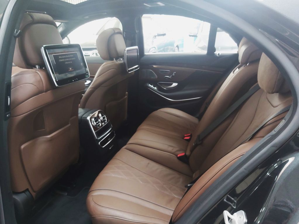 Mercedes-Benz S 500 4M AMG 20'' Exklusiv MEMORY TV DISTR 360°