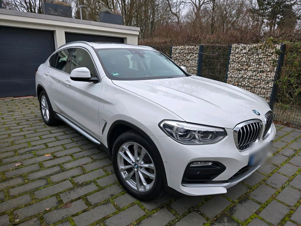 Image of BMW X4