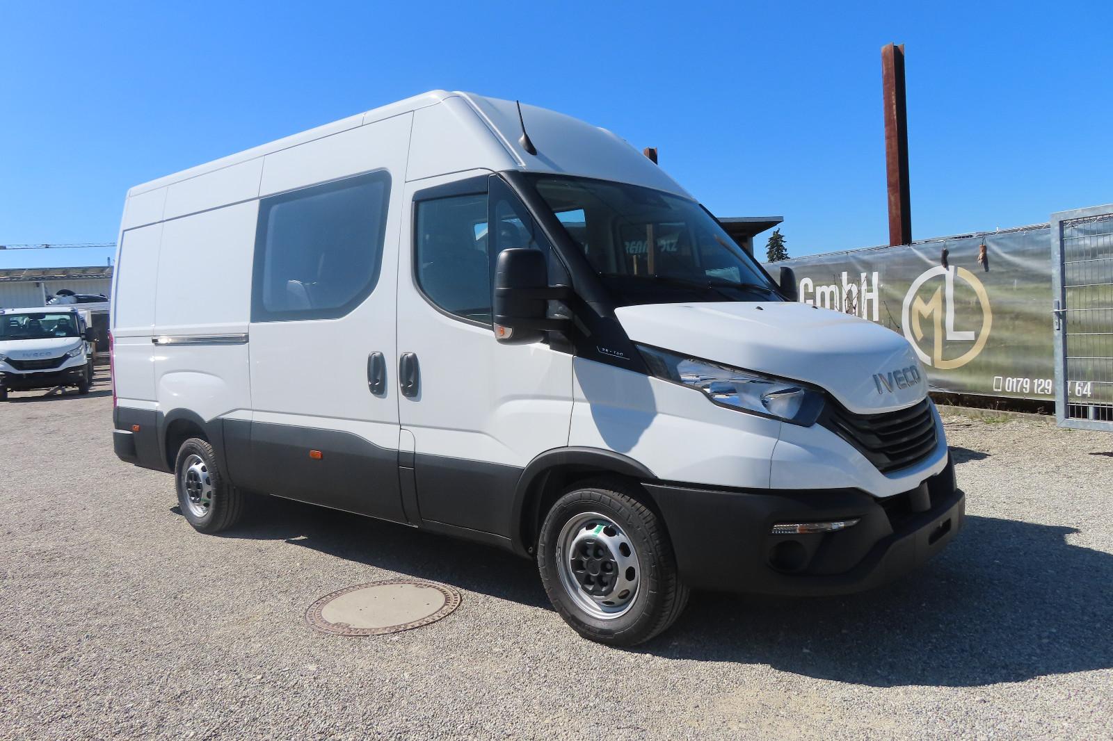 Iveco 35S14 7 Sitzer Neu