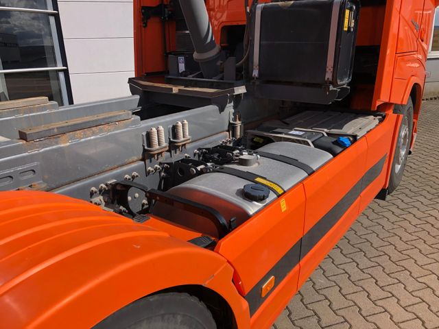 FH460 8x4 Tridem*TopZustand*excellent condition