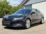 Skoda Superb Lim. Style-ACC-Spur-Tot.W-R.Cam-P.Pilot - Skoda Gebrauchtwagen in Worms
