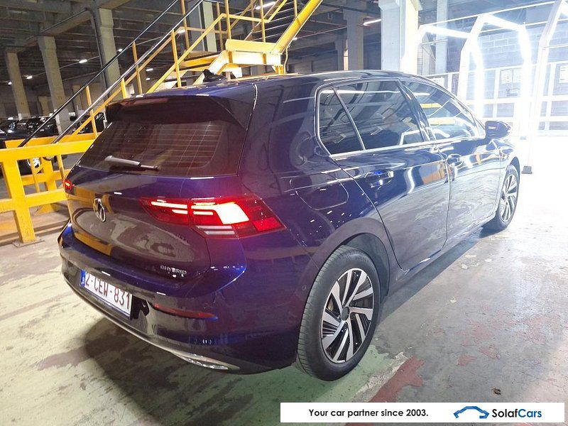 Volkswagen Golf 1.4 e-Hybrid Pano Matrix HUD Virtual Ambie imagem 3