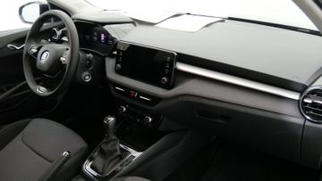 Skoda Fabia Drive 1,0 TSI PDC KAM SHZ ACC