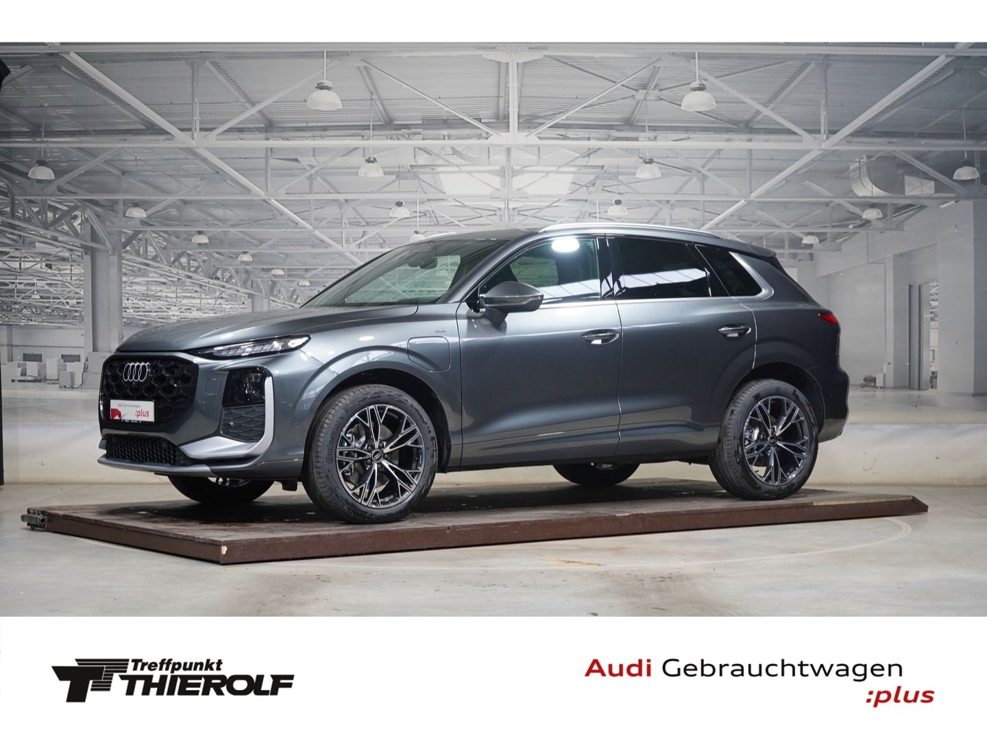Audi Q3 SUV e-hybrid Tech Plus S line ACC 19-Zoll KAM foto 1