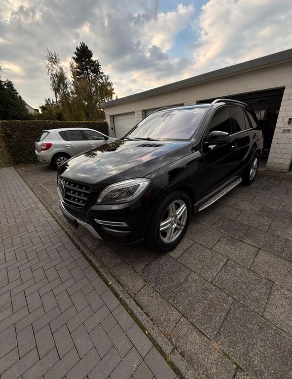 Mercedes-Benz ML 250