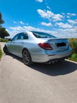 Mercedes-Benz E 63 AMG Mercedes-AMG E 63 4MATIC+ Autom. Me... - Mercedes-Benz E 63 AMG mit Benzin-Antrieb: Alcantara, mit Navigationssystem, Limousine