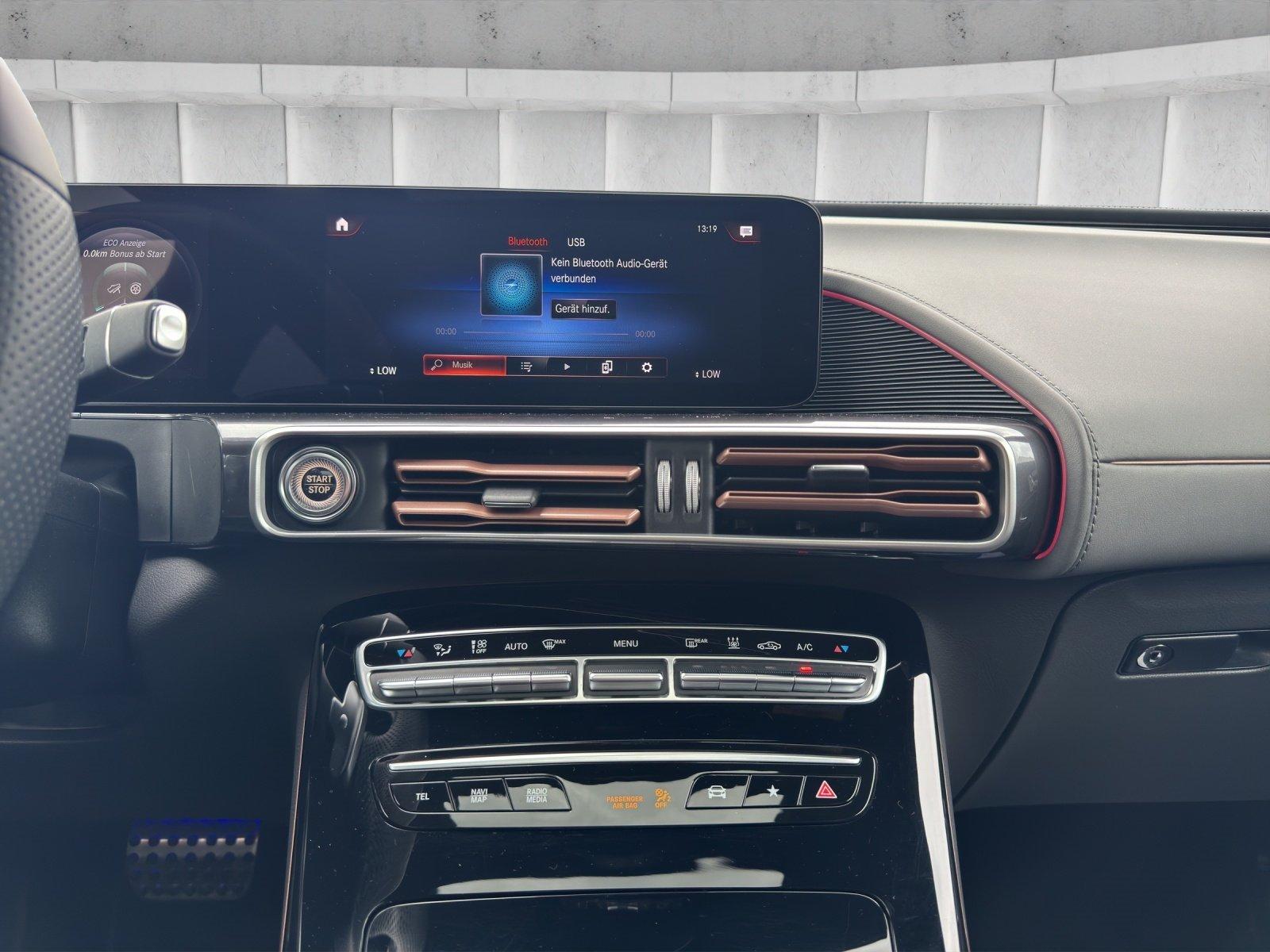 Mercedes-Benz EQC 400 4M AMG Schiebedach MULTIBEAM DISTRONIC