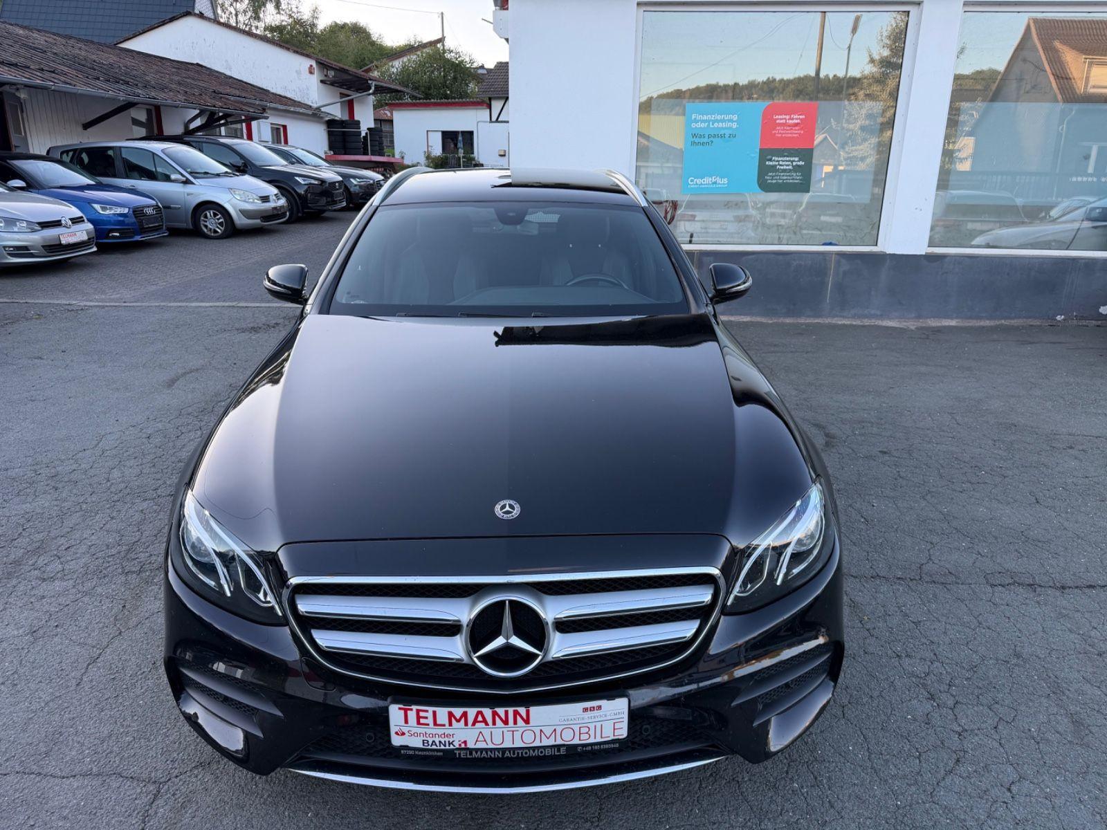 Mercedes-Benz E 220 E T-Modell E 220 d/LED/AHK/AMBIENTE/