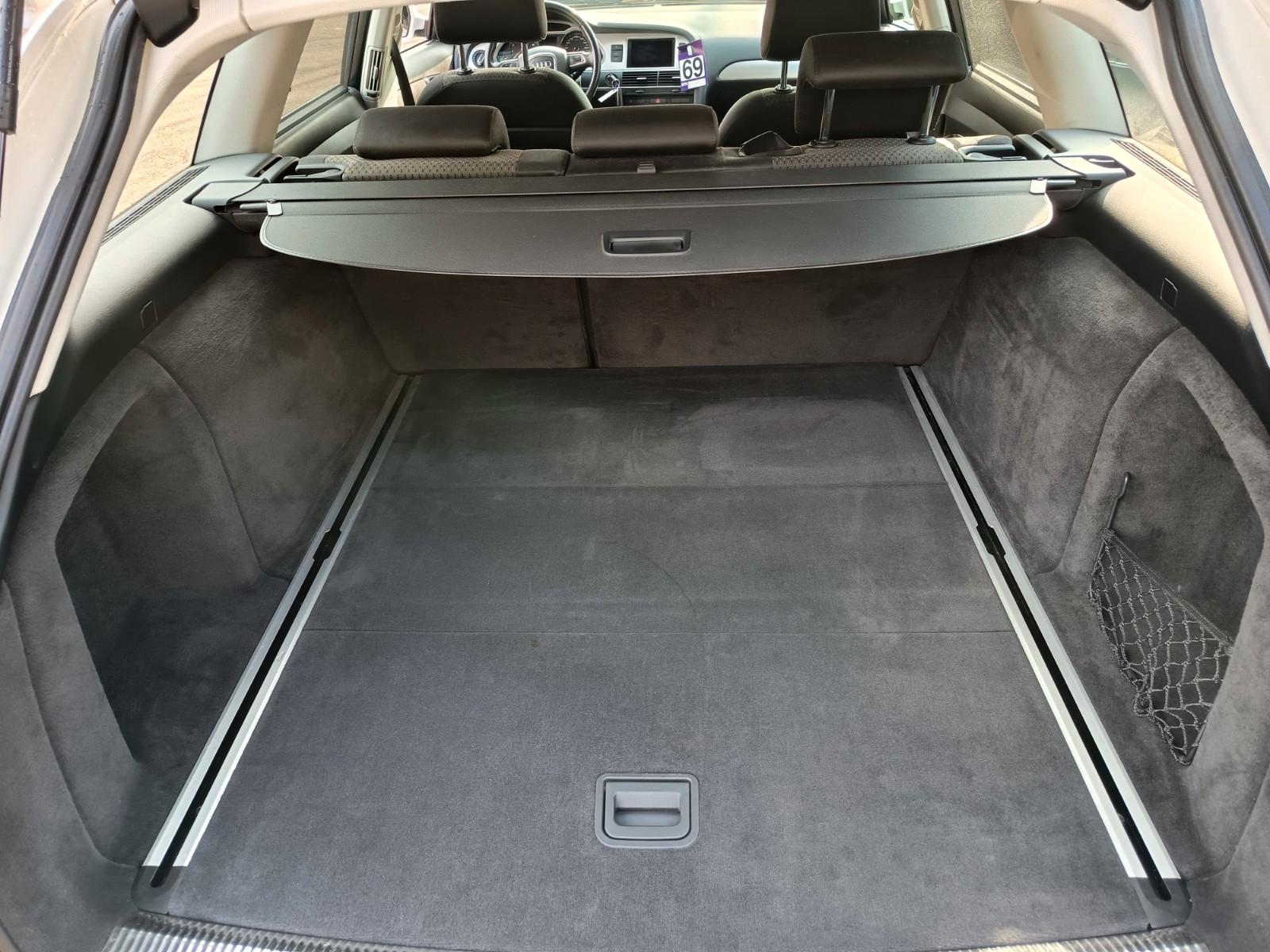 Audi A6 2010 — photo 14