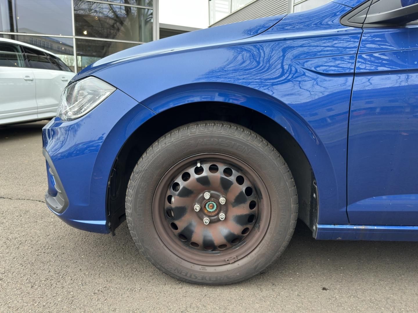 Fahrzeugabbildung Volkswagen Polo Life 1,0 l,Navi,Climatronic,SH,GRA,LED,Tele