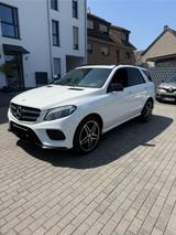 Mercedes-Benz GLE 350 d 4MATIC - AMG - Mercedes-Benz GLE-Klasse Gebrauchtwagen in Köln