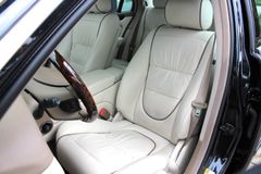 JAGUAR XJ V8 Super/ 2. HAND/ DE/ SCHIEBEDACH/ SITZHZG. JAGUAR XJ V8 Super/ 2. HAND/ DE/ SCHIEBEDACH/ SITZHZG.