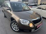Skoda Yeti Ambition/ Klima/ PDC/ Alu/ Panoramadach - gebrauchte Skoda Yeti aus dem Jahr 2011