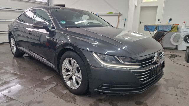 Volkswagen Arteon Navi LED Kamera Sportsitze Spurhalte