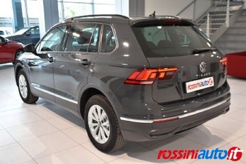 Volkswagen Tiguan - 4