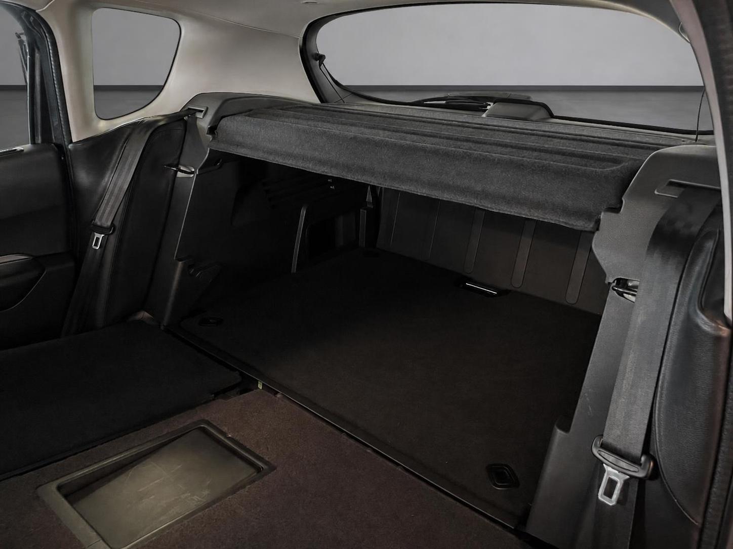 Peugeot 3008 Allure *Pano+ Kamera + TMP + Head Up +Navi