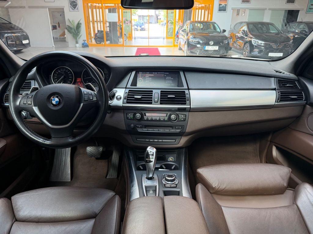 BMW X5 xDrive30d|SHZ|AHK|ACC|Kamera|Xenon|Standhzg BMW X5 xDrive30d|SHZ|AHK|ACC|Kamera|Xenon|Standhzg