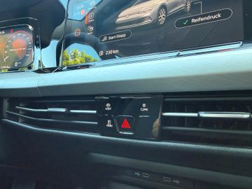 Volkswagen Golf VIII 2.0 TDI Variant Life|Kamera|Navi|AHK