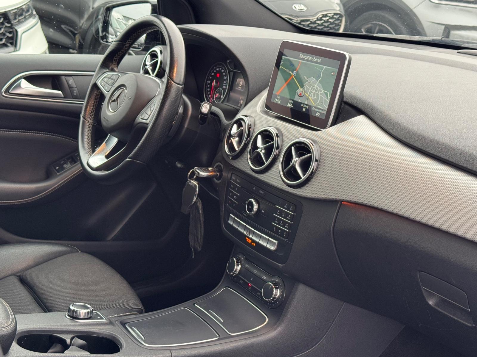 Mercedes-Benz B Klasse 180 CDI / d NAVI/EURO 6