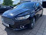 Ford Mondeo Turnier Titanium Inkl. Garantie - Ford Mondeo mit Benzin-Antrieb: Kombi, Automatik