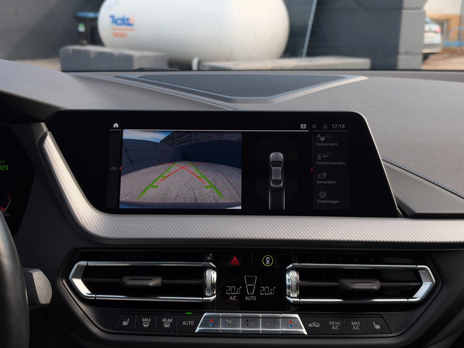 Fahrzeugabbildung BMW 220i Gran Coupé M Sport PANO H&K CAM LHZ CarPlay