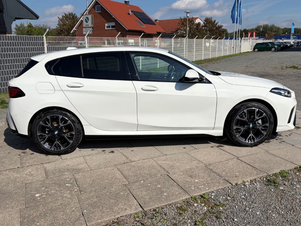 BMW 120 d MSport 360°Kamera Head-Up Harman Kardon ! foto 3