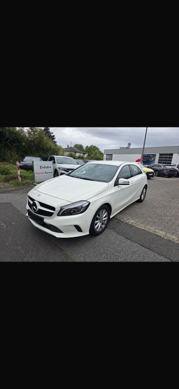 Image of Mercedes-Benz A 180