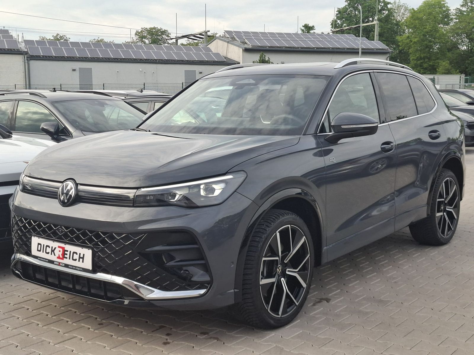 Image du véhicule Volkswagen Tiguan 2.0 TDI 4M R-Line PANO*H&amp;K*AHK*MATRIX*20".