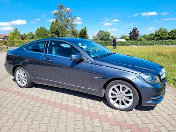 2012 Mercedes-BENZ C 180 照片 1