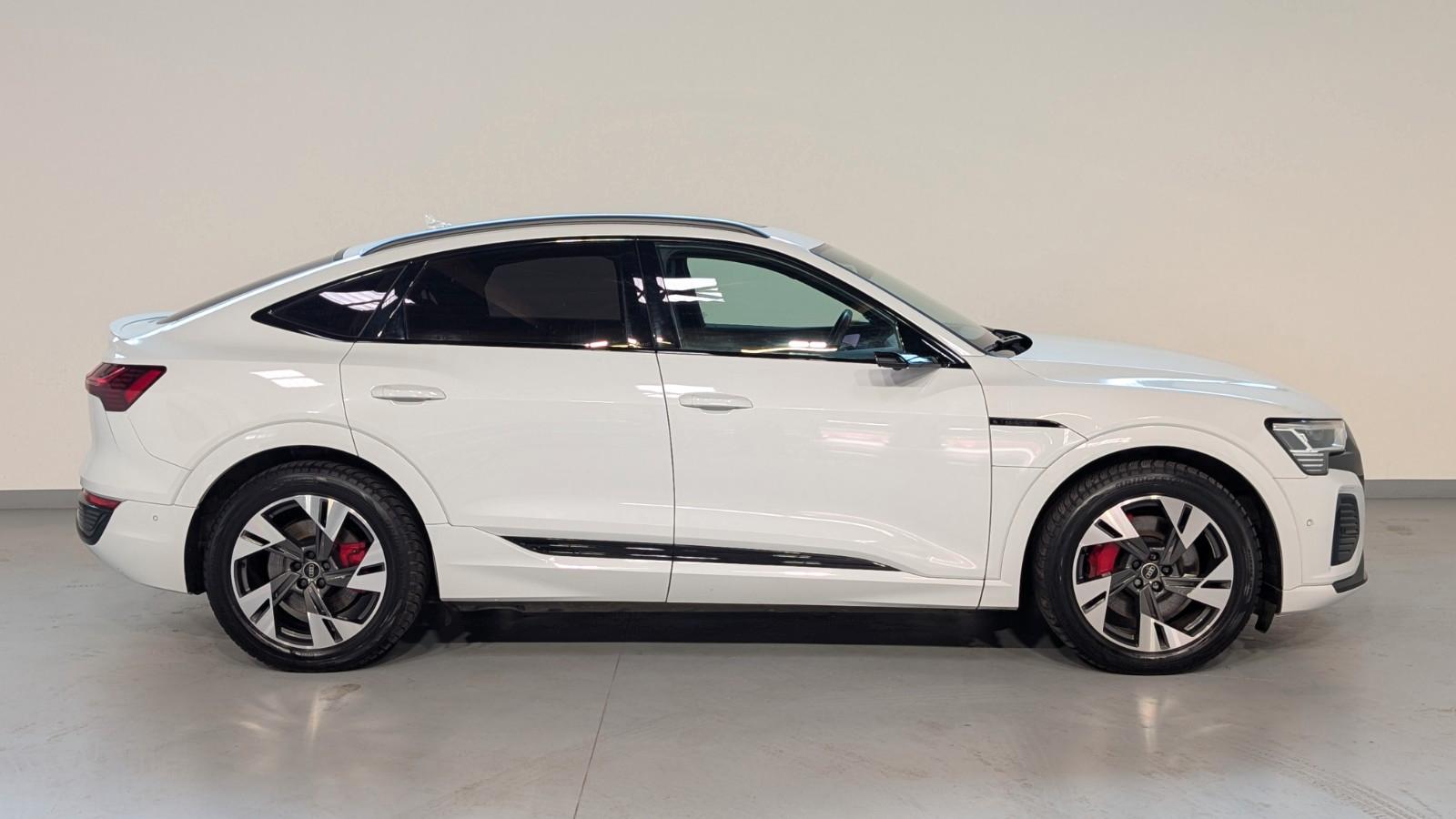 Audi Q8 Sportback e-tron 55 quatt S line AIR*BLACK-S