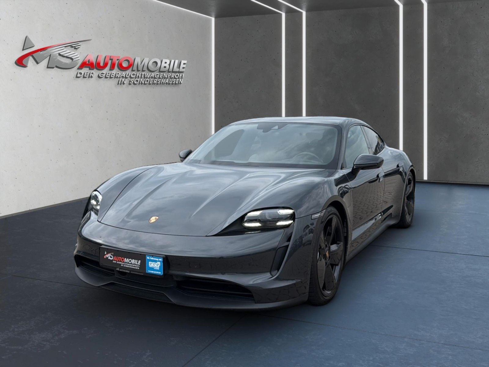 PORSCHE Taycan 4 S+MATRIX+LUFT+3x DISPLAY+BOSE+VIERRAD