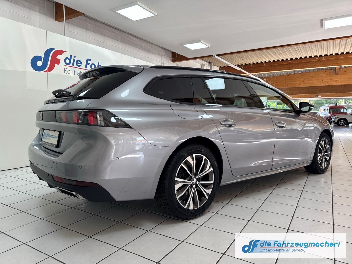 Fahrzeugabbildung Peugeot 508 SW Allure Pack 1.5 BlueHDi 130 EU6d Navi ACC