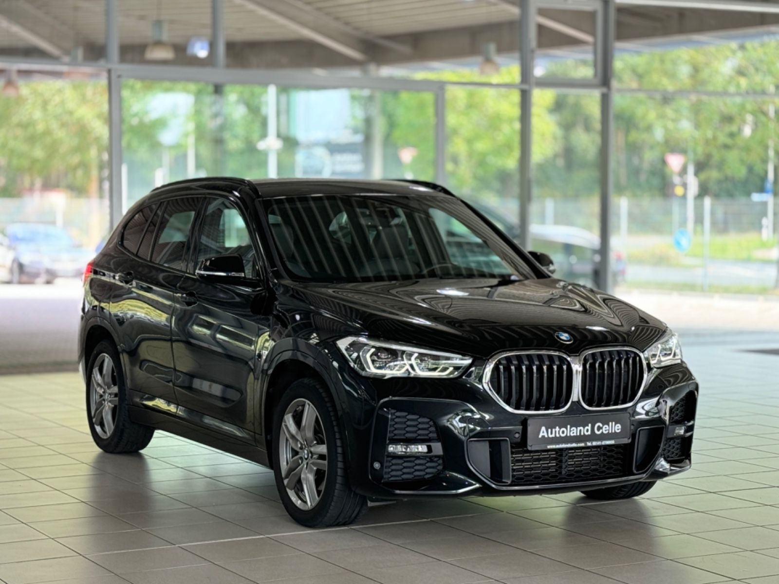 Fahrzeugabbildung BMW X1 sD20d M Sport Navi DAB LED Komfort Individual