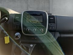 Fahrzeugabbildung Trafic Combi L1H1 2,8t Life Navi LED DAB Temp Te