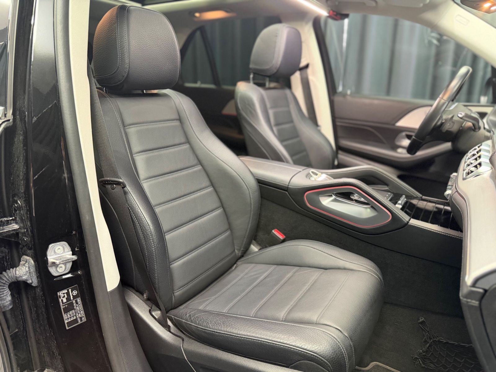 Fahrzeugabbildung Mercedes-Benz GLE 350 d 4Matic |AMG-LINE|AHK|PANO