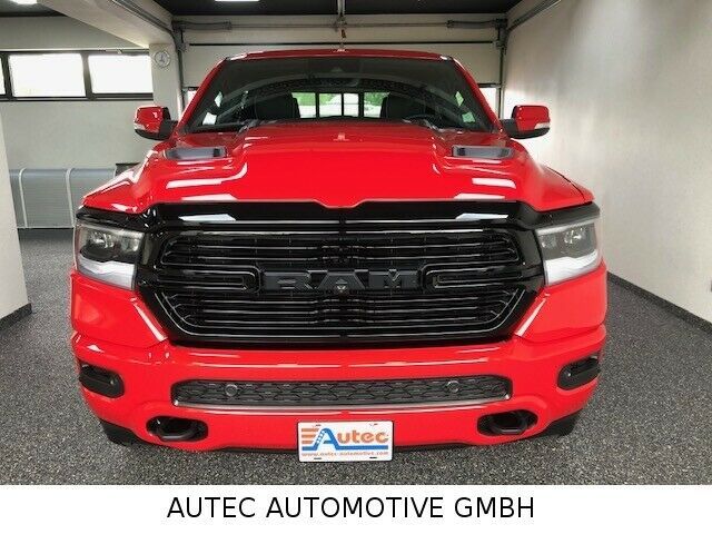 Fahrzeugabbildung Dodge LARAMIE SPORT NIGHT ED-OFF ROAD-LPG-LUFTF.