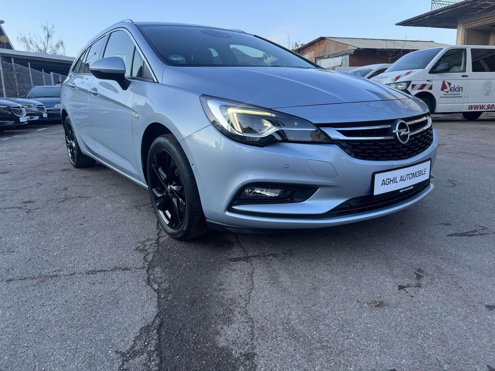 Opel Astra-K Automatik, Navi,Cam, TÜV+STEUERKETTE-NEU
