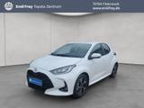 Toyota Yaris Hybrid 116 1.5 VVT-i Teamplayer Comfort Pa - Toyota Yaris mit Benzin-Antrieb: Teamplayer