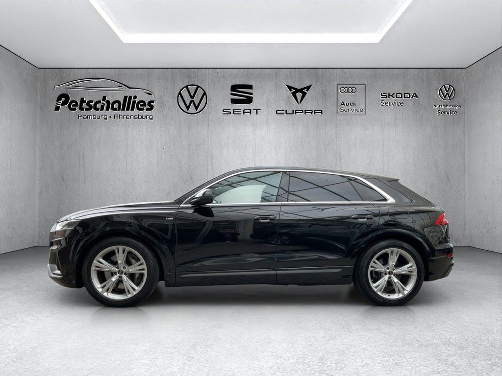 Audi Q8 55 TFSI e quattro tiptronic foto 2