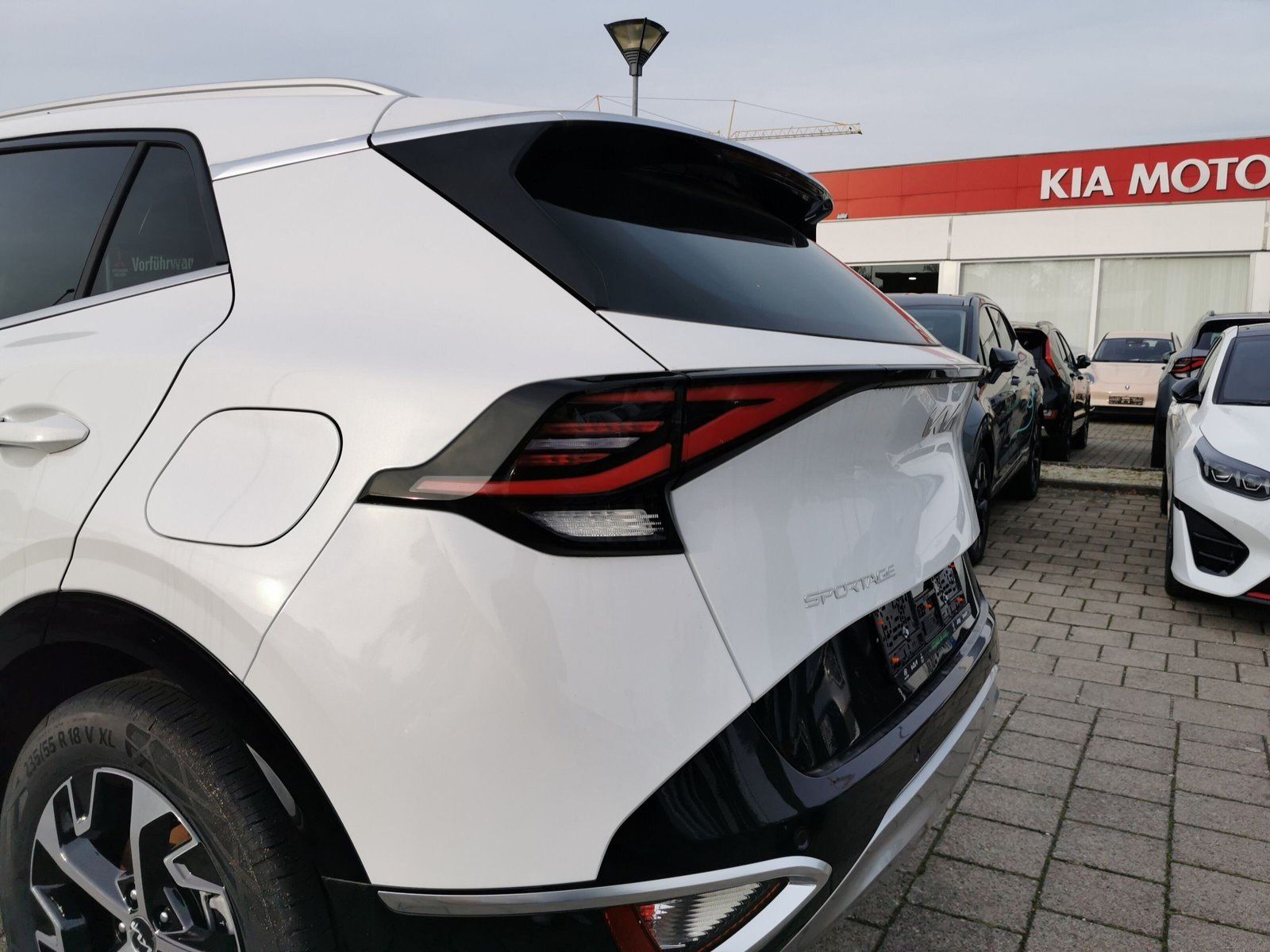 Fahrzeugabbildung Kia Sportage 1.6T Spirit 4WD SOFORT VERFÜGBAR