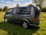 Volkswagen VW Multivan 3.2 VR6 4Motion Gepanzert - Volkswagen T5 Multivan mit Benzin-Antrieb: 3.2