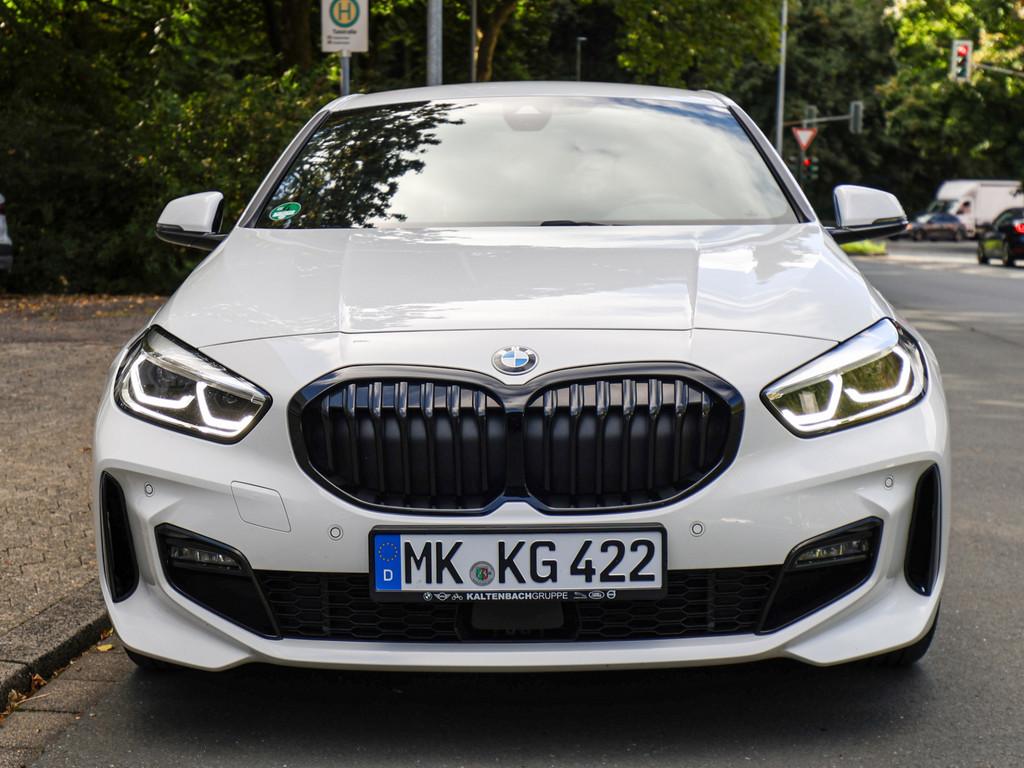 BMW 118i M-Sport LED W-LAN NAVI SHZ PDC KLIMA