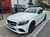 Mercedes-Benz C 300 Autom. - - Mercedes-Benz C 300: Coupe