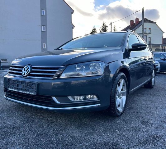 Volkswagen Passat VARIANT KOMFORT DSG6 KAMERA + NAVI + SHZ