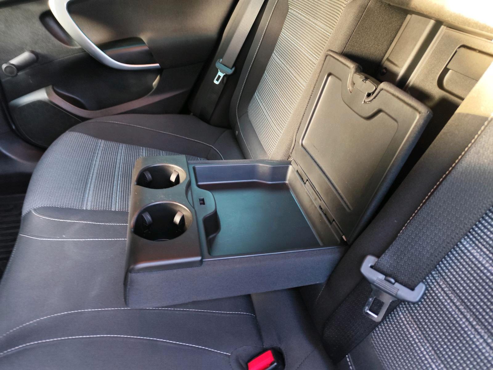 Opel Insignia 2013 — photo 12