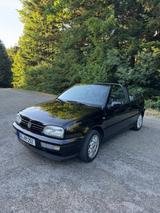 Volkswagen Golf 1.6 Bon Jovi *30 Jahre* Cabrio  - Volkswagen Golf aus 1996: Cabrio