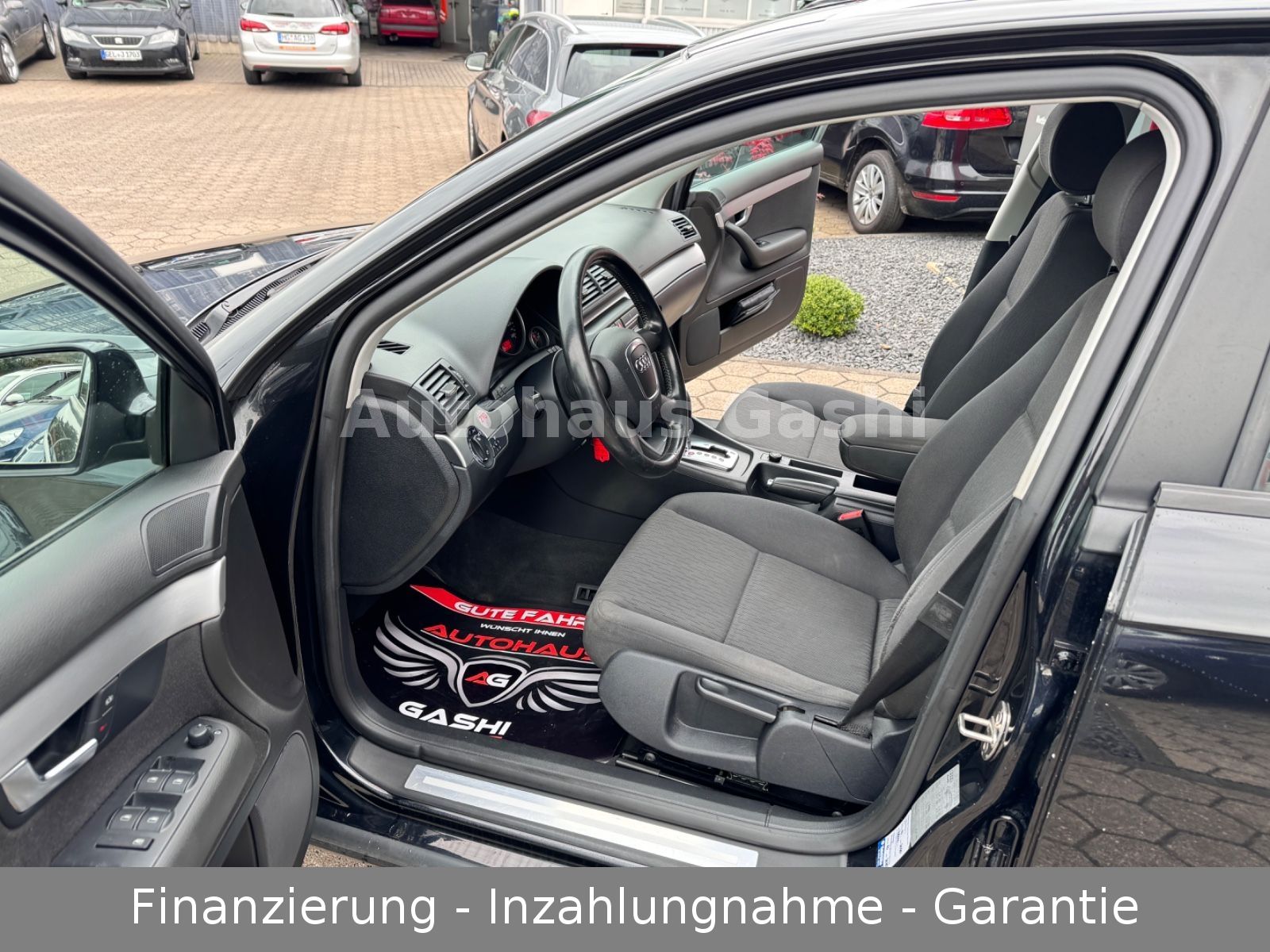 Fahrzeugabbildung Audi A4 Avant 2.7 TDI*2.Hand*Scheckheft*AHK*Tüv