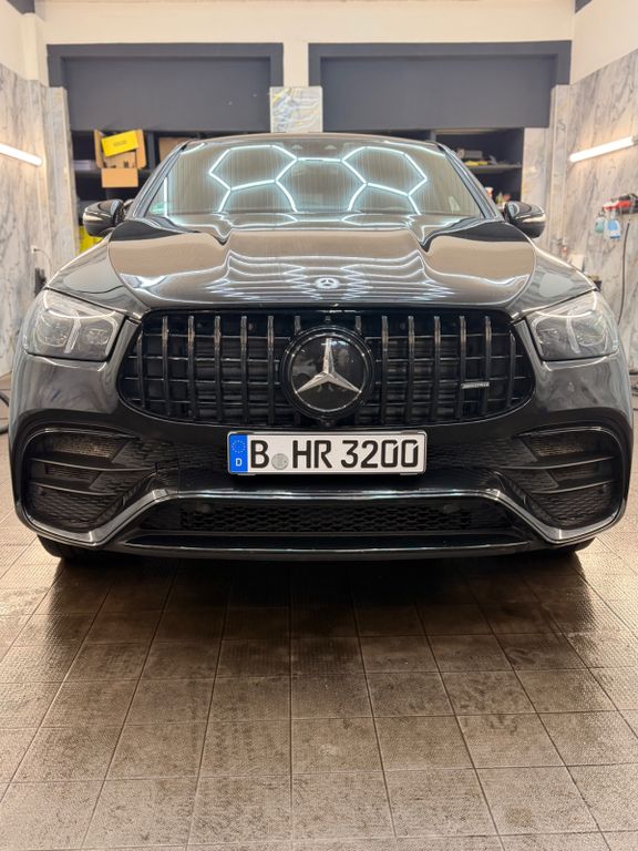 Image of Mercedes-Benz GLE 400
