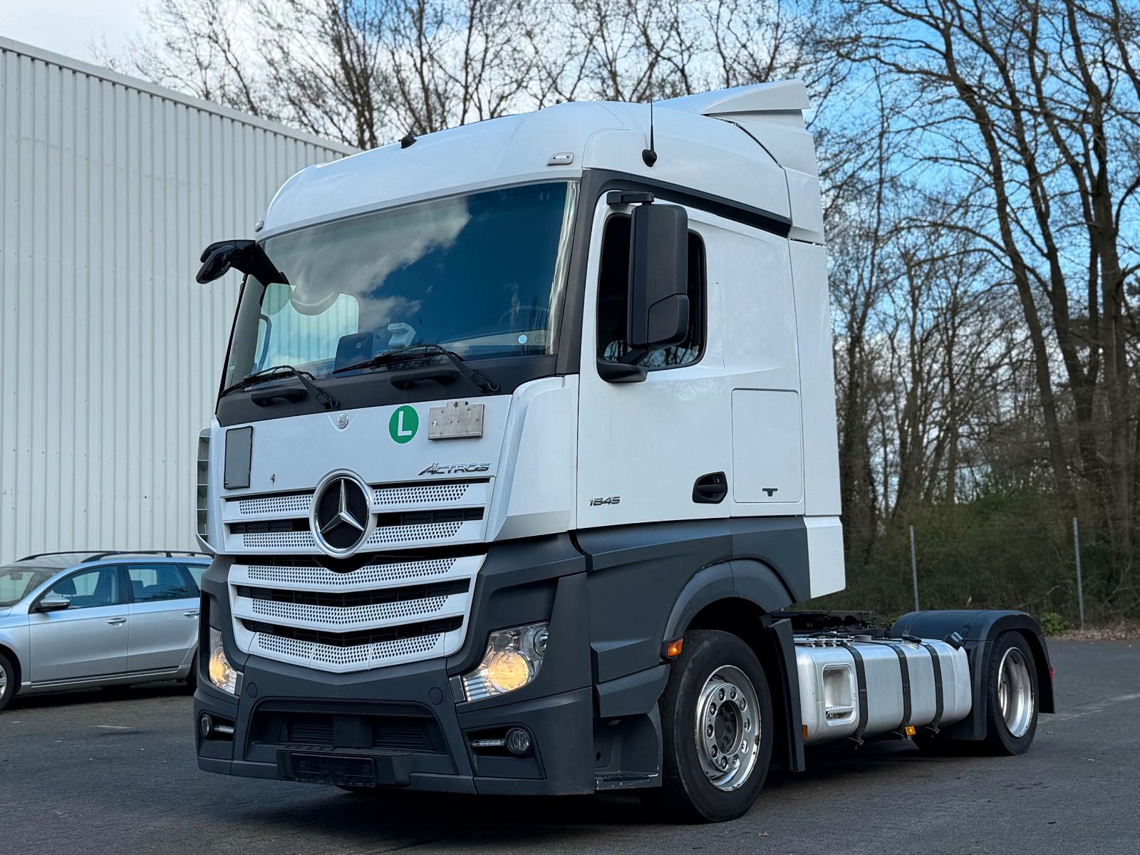 Mercedes-Benz Actros 1845 LS nRL 2 Tank ACC